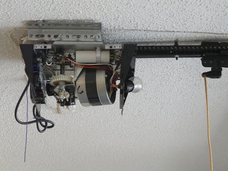 Garage Door Opener Repair in Leesburg, VA