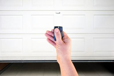 Ensure Safety with Garage Door Remote Repair!
